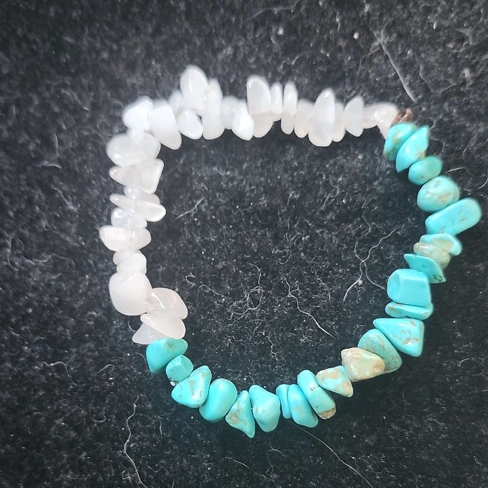 Handcrafted Scared Balance Bracelet - Picture 4 of 5